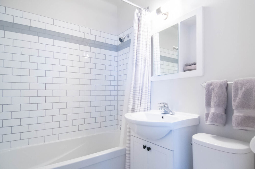 3 bathroom 1