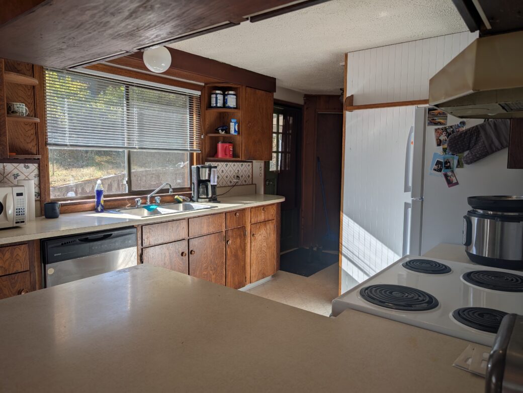 PXL_20251016_182340632