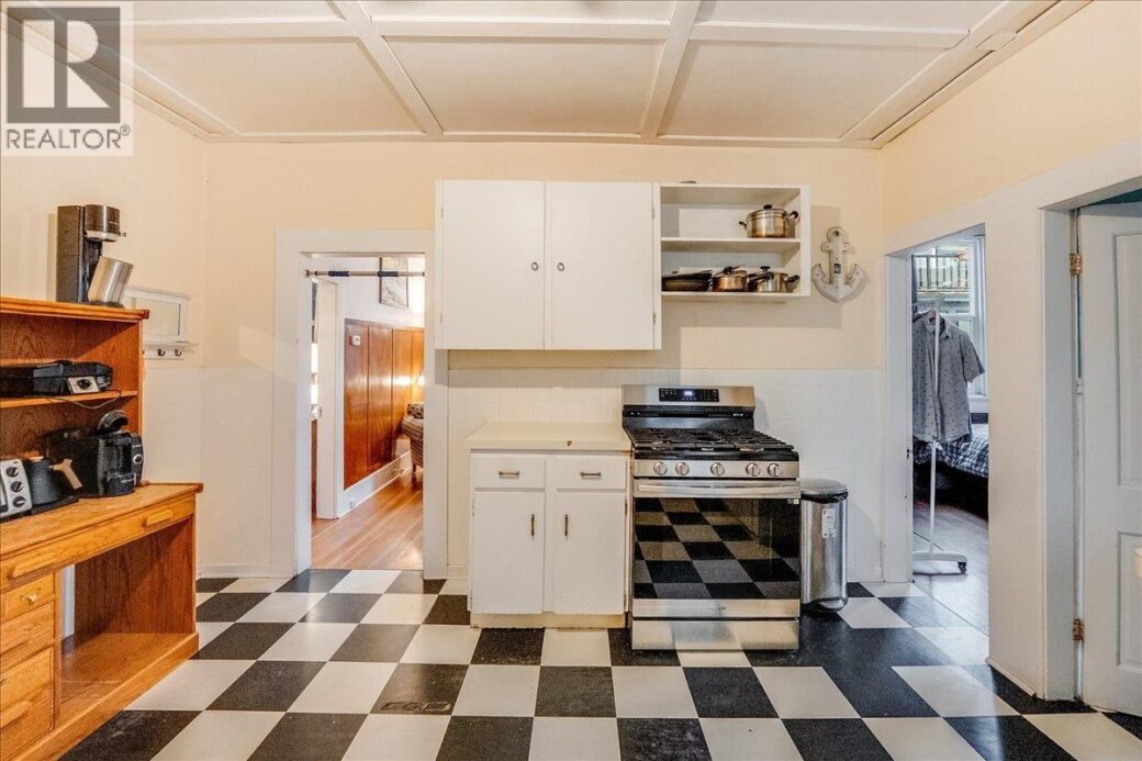 75be63ed5f6577159c17f49325f66c35