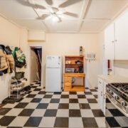 9d9dd5ac9196c964ad6e7674fbee8f0f